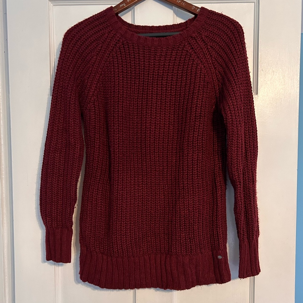 American Eagle Outfitters Burgundy Sweater